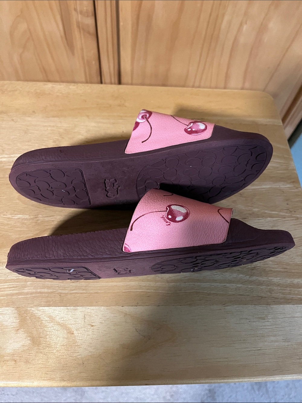 Pink Cherry Coach Sports Slide - Picture 5 of 6